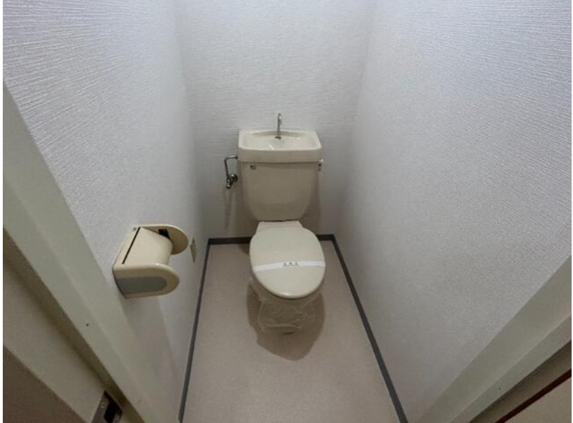 トレヴィの泉のトイレ