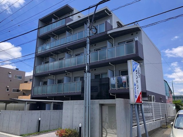 川崎市多摩区宿河原２丁目の賃貸マンションの外観