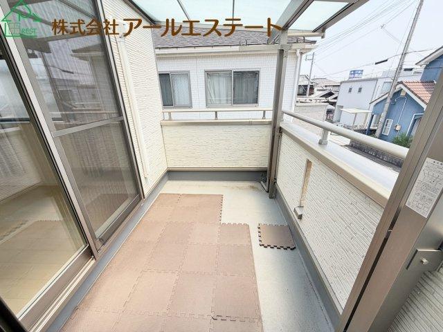 加古川市野口町良野　　中古戸建のバルコニー