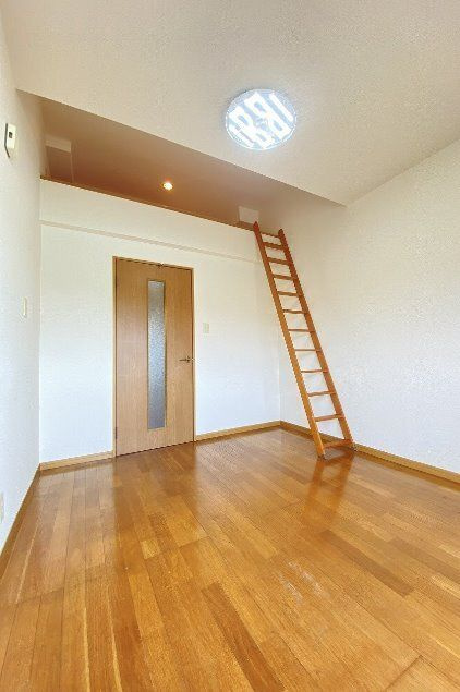 ピュア唐原弐番館の居間・リビング