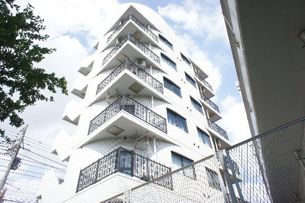 【外観】 | 本郷町マンション | 外観もお部屋探しの重要ポイントです
