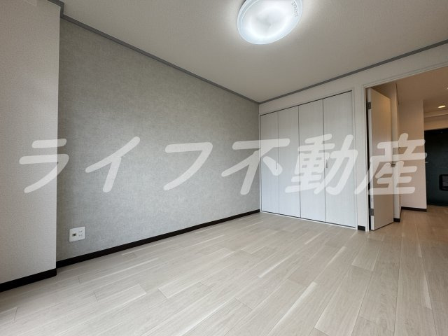しらさぎ・アイグレット・ラ・レジデンスの寝室|広くて明るい寝室