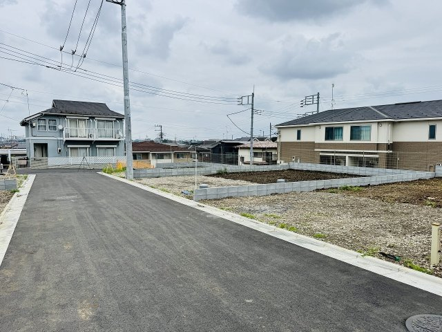 八王子市　小宮町　建築条件付き売地　４期の前面道路含む現地写真|～北西側5ｍ道路に面しています～