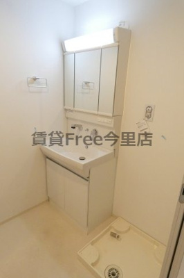 【独立洗面台】 | レノバール緑橋　仲介手数料無料