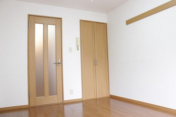 プログレ中央の内装|他部屋参考写真