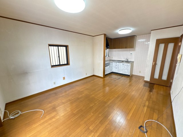 高石市西取石７丁　中古戸建の居間・リビング
