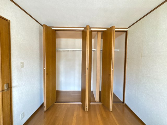 高石市西取石７丁　中古戸建の収納