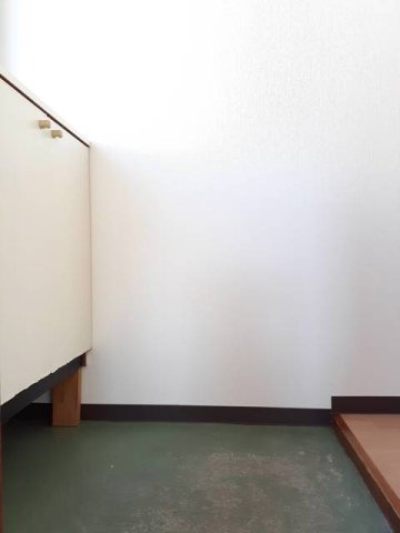 セントラルハイツＤの玄関