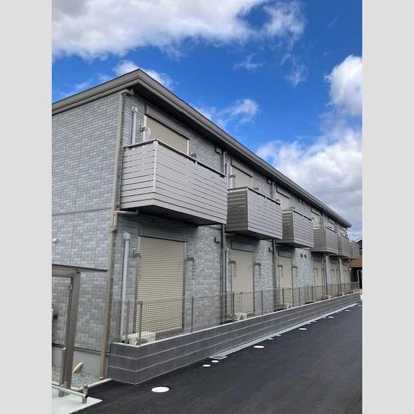 ロイヤルハイツ上本町の外観