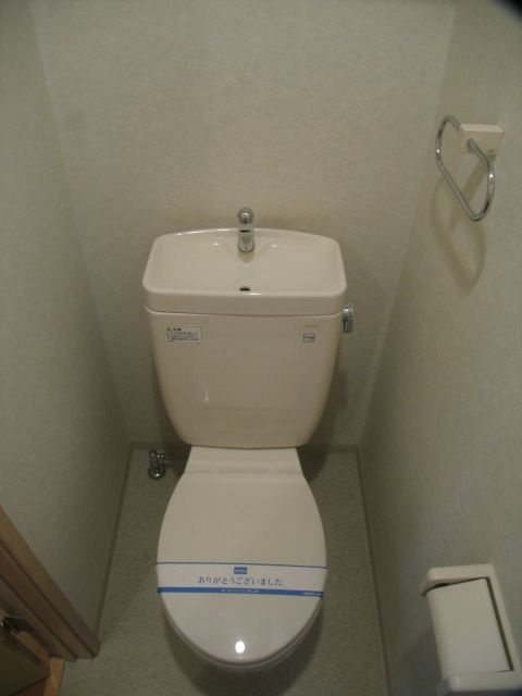 クレセントのトイレ