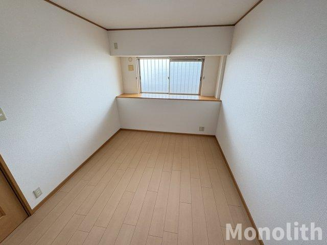 クリスタルウイング輝の内装