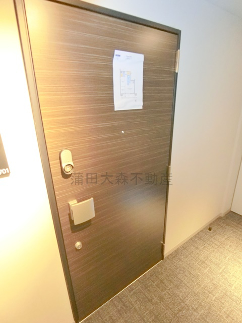 プラウドフラット西蒲田の玄関