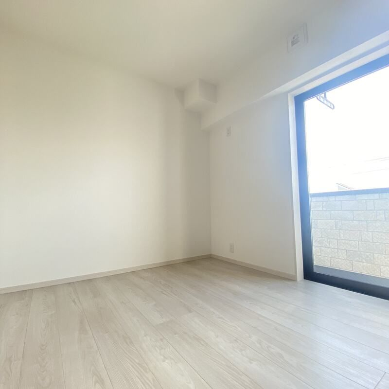 MELDIA新松戸の洋室