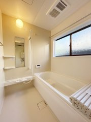 【浴室】 | 大館市有浦1丁目7-28・中古住宅☆リフォーム済☆