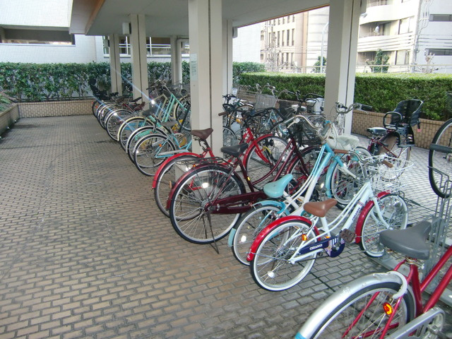 フォレスタ六甲のその他共用部分|駐輪場