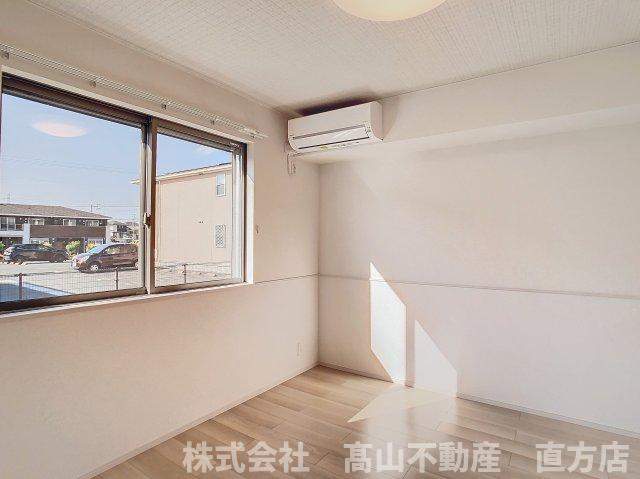北九州市八幡西区馬場山緑のアパートの洋室