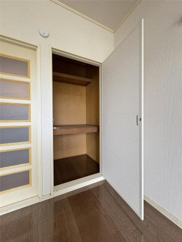 グランデル黒髪の収納