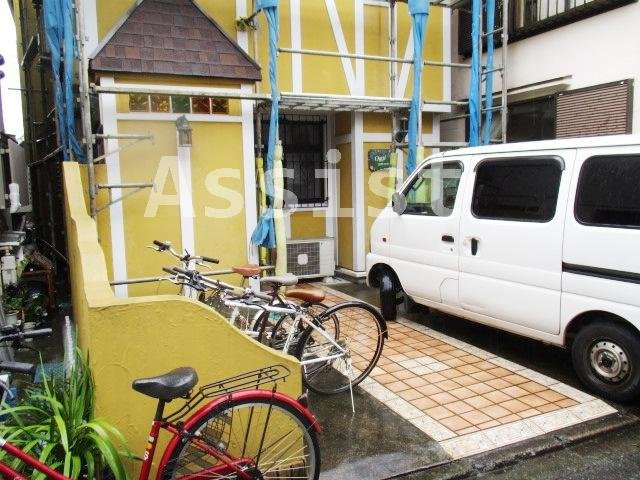 Oggi目黒本町 のエントランス