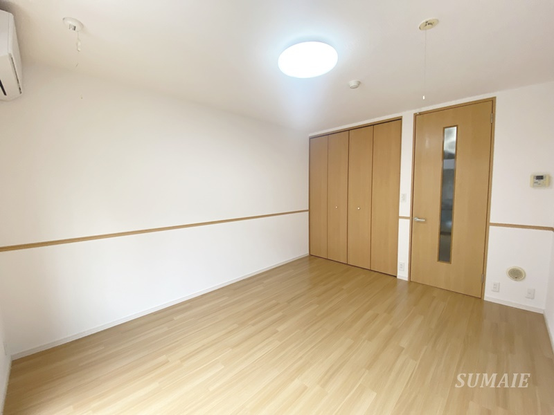 マイシティ上小町の洋室|広々とした洋室です☆