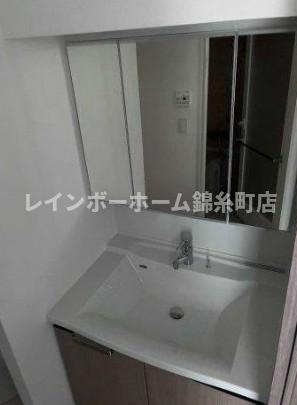 ラクレイス曳舟の独立洗面台