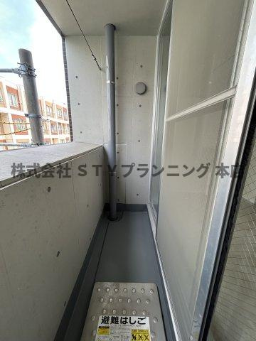仲介手数料0円！プリマヴェール名駅シュールのバルコニー