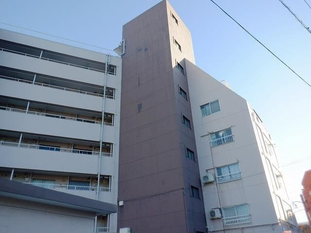 横浜市鶴見区生麦４丁目の賃貸マンションの外観