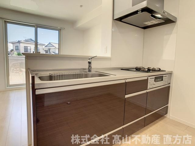 直方市大字頓野のアパートのキッチン