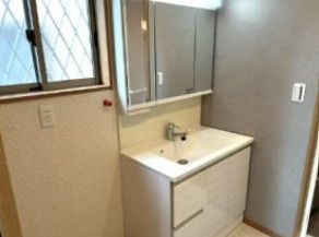 千葉市中央区赤井町　中古戸建