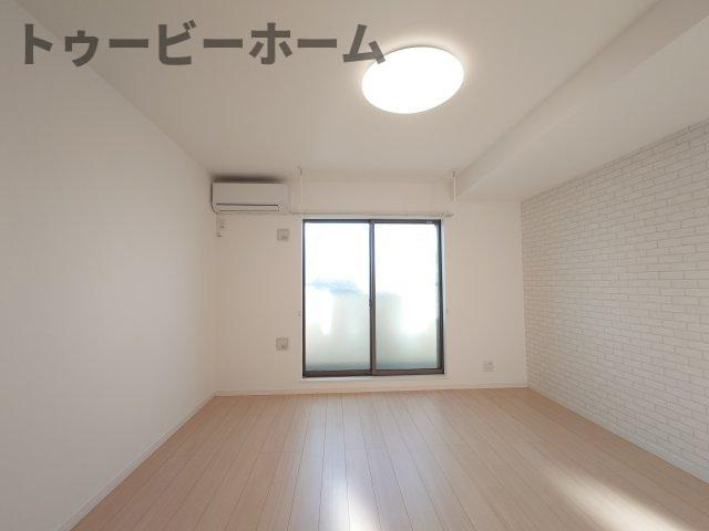 キャメル入曽5の居間・リビング|居間です