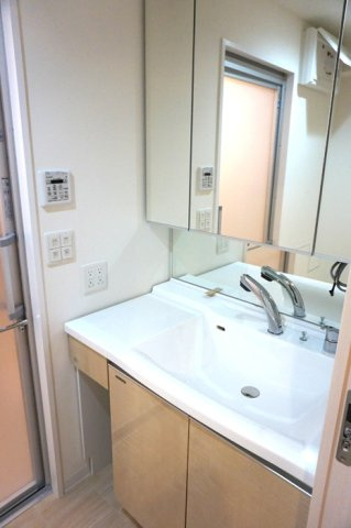 ＲＥＳＩＤＥＮＣＥ丸の内七間町の洗面所