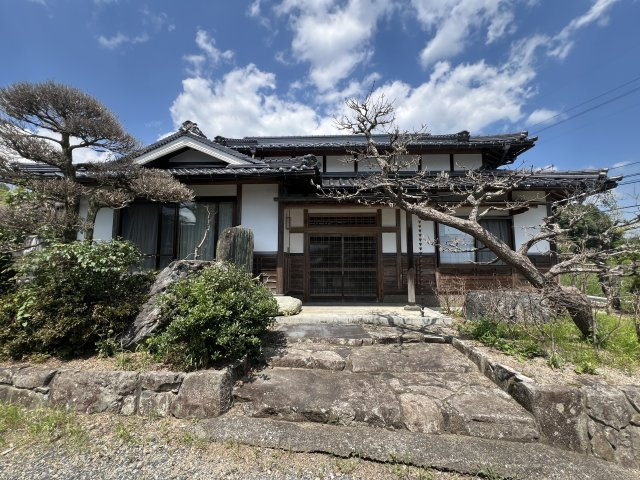 津山市上横野　中古住宅　平屋　5LDK