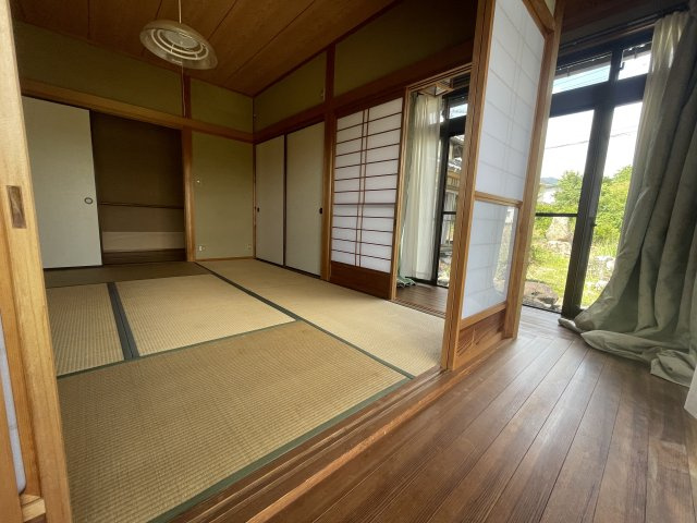 津山市上横野　中古住宅　平屋　5LDKの和室|6畳