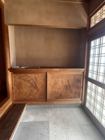 津山市上横野　中古住宅　平屋　5LDKの玄関