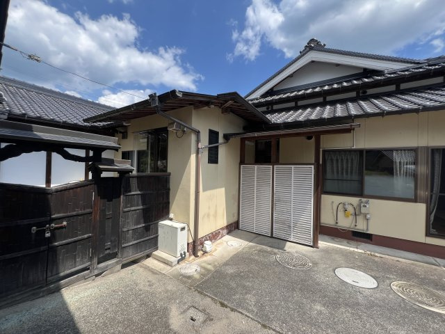 津山市上横野　中古住宅　平屋　5LDKの外観