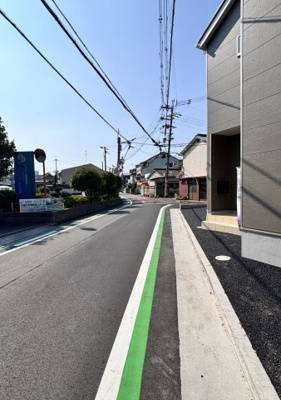 【前面道路含む現地写真】 | 八尾市安中町八丁目　新築戸建
