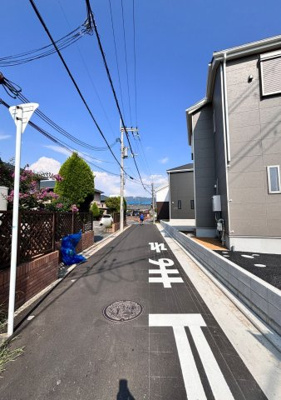 【前面道路含む現地写真】 | 八尾市安中町八丁目　新築戸建