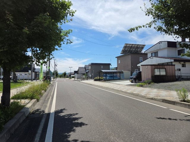 【前面道路含む現地写真】の画像