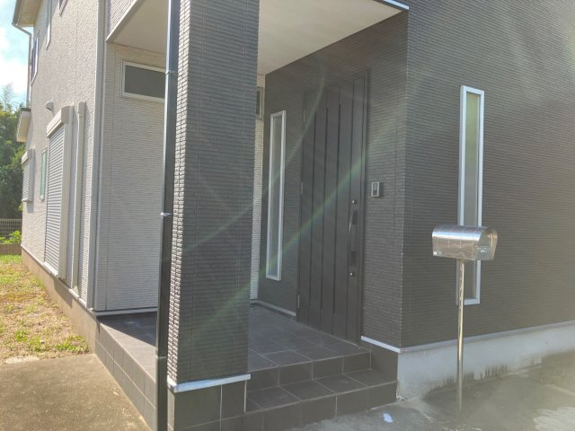 【エントランス】 | 那珂川市大字上梶原　中古一戸建☆仲介手数料半額☆