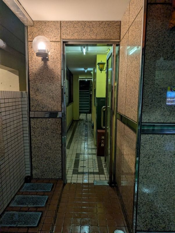練馬区上石神井１丁目の賃貸マンションのエントランス