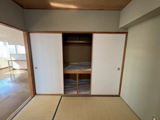 メイセイマンションの収納