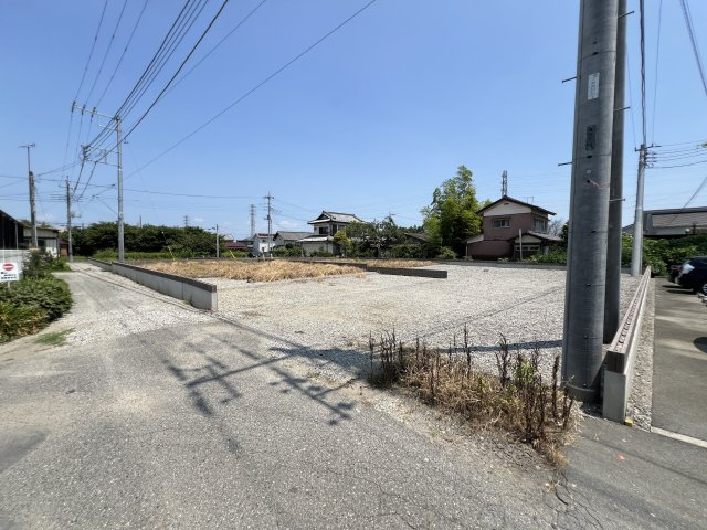 新築　藤岡市森第４　Livele Garden.S　3号棟の前面道路含む現地写真|南西接道幅員約2.8ｍ