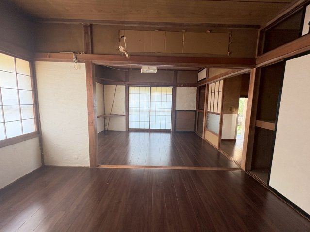 【居間・リビング】 | 函南町畑毛　中古戸建
