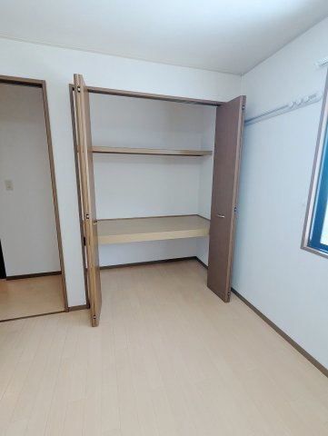 サニーハイツ橋本　A棟の収納