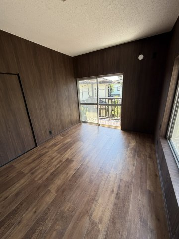 【 売主 】藤沢市大鋸3丁目　戸建の洋室|2階6帖