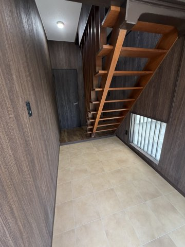 【 売主 】藤沢市大鋸3丁目　戸建の玄関