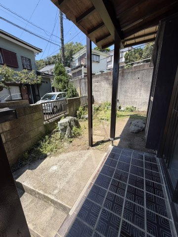 【 売主 】藤沢市大鋸3丁目　戸建の庭