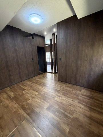 【 売主 】藤沢市大鋸3丁目　戸建の居間・リビング