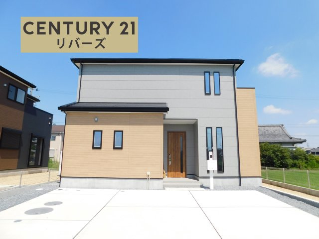 あま市新居屋久渕郷の新築一戸建の外観|◇２号棟◇　　ラスト１棟！！いつでもご案内出来ます♪（お問合せ当日、平日、水曜、夜間でもＯＫ）　敷地５４．３３坪！　駐車並列３台ＯＫ！　南に広い庭付き♪　南側棟無し、陽当たり良好！　スーパー徒歩６分♪