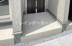 リーブルファイン岩槻東町のエントランス