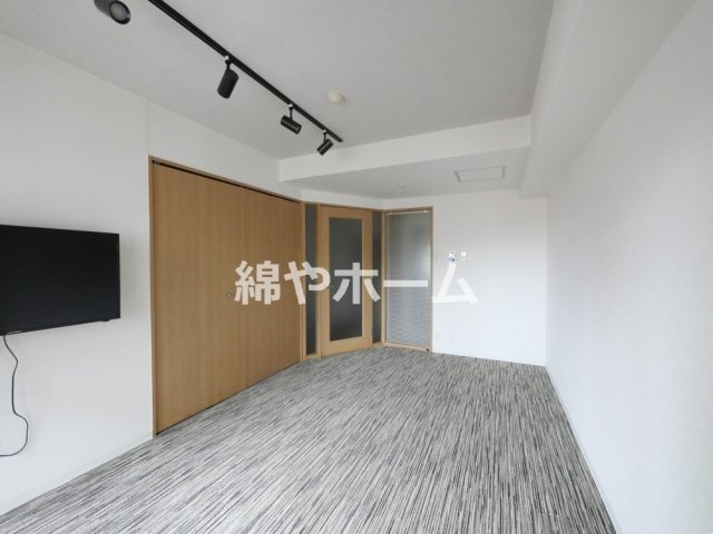 F.CROSS　EBISUの居間・リビング|こちらの居間で趣味の時間をお楽しみください